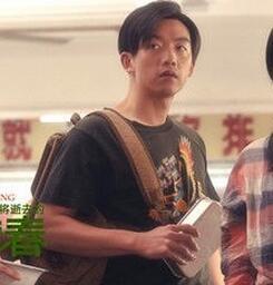 郑恺给多位女星送过同款鞋子 原来他私下人缘这么好