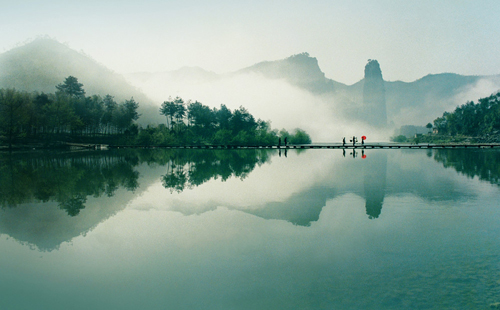 2015环境公报揭面纱 美丽中国正在不远处