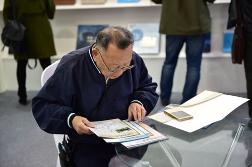 南京地图文化盛会:图览古今创意世界