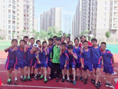青春与阳光共舞;希望与荣光同在———实记沌小运动会