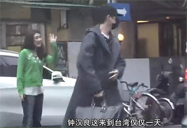 卓伟再曝钟汉良猛料隐婚妻子近照变这样 黄晓明无辜躺枪