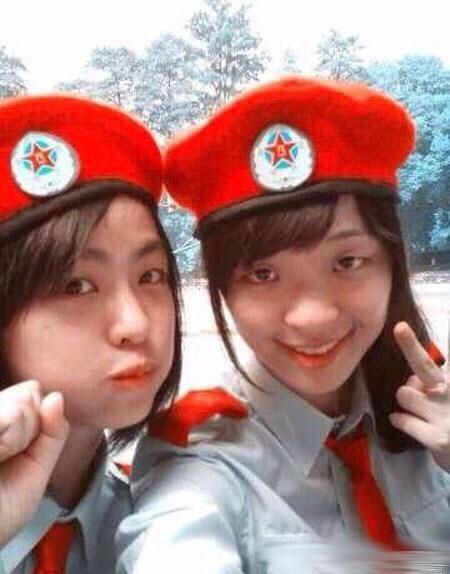 疑似李莎旻子整容前旧照曝光 这差别也忒大了吧！
