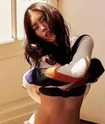 寒冬突袭,带你看看明星们穿什么大衣来显瘦