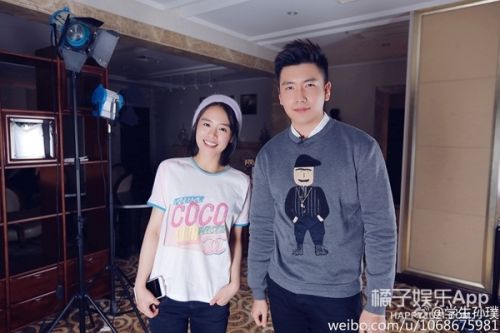 \ 香奈儿好几年不出T恤,一出立马就成了爆款,明星们都抢着穿