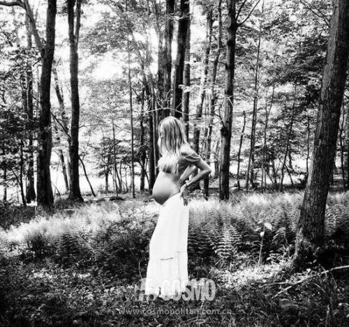 产后瘦腹有多难 维密天使糖糖是这样恢复身材的