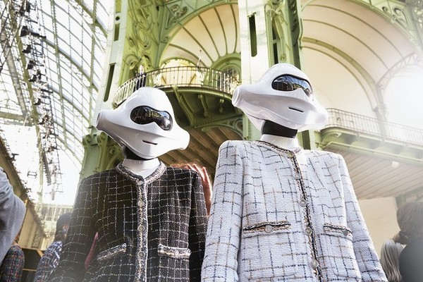 签下胡歌,CHANEL一年到头吆喝香水?