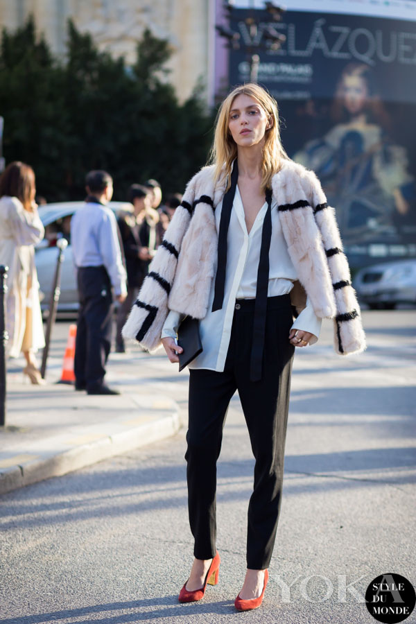 时髦Si典|解救冬日裤难症,万能烟管裤送你瘦美腿!