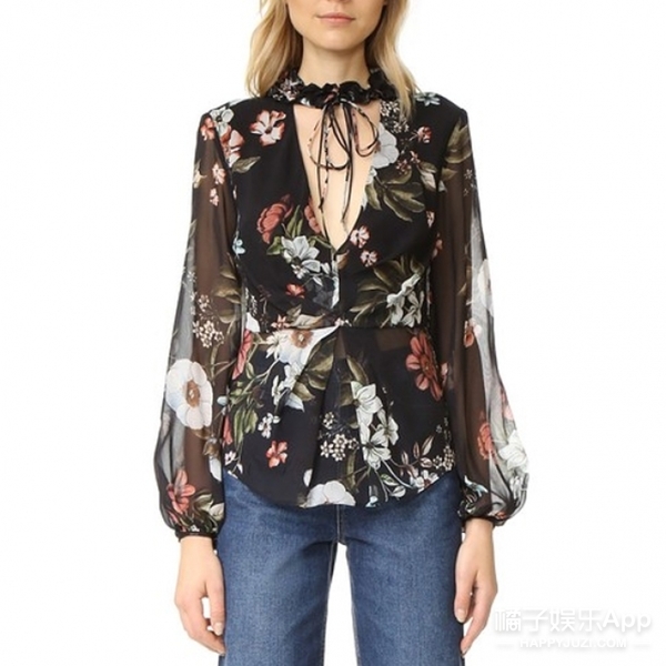 \ 暮光女大跳钢管舞,帅T耍酷、玩性感都