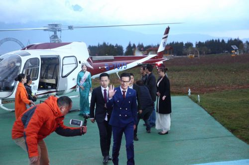 2016“芬动国际”年度盛典暨第18届环球华裔小姐全国总决赛完美落幕