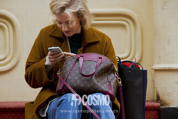 街拍饰品集锦 这些鞋包卖的贵是有道理的!