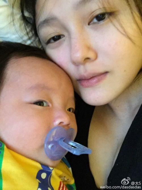 失踪人口大S产后开工，自嘲“脸僵”闹哪样？