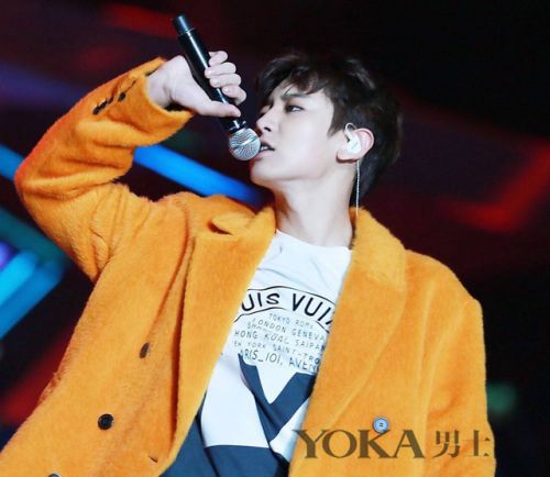 原来他们用了6招心机 才把大衣穿得如此优雅绅士