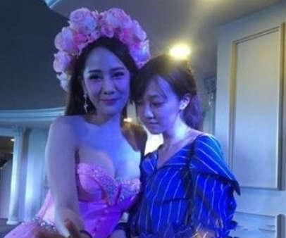 姐姐不用看了，我们都懂
