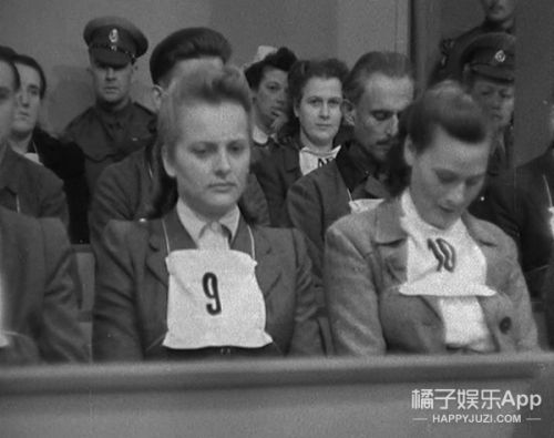 \ “胸大貌美”就得死,这个年仅20岁的女魔头嫉妒心是有多强!