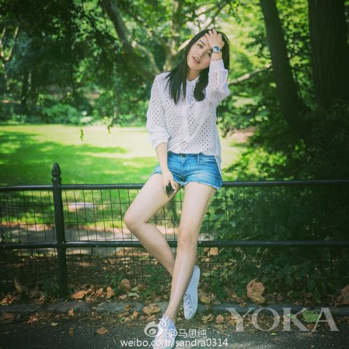 性感不一定靠胸 马思纯的性感带不要太迷人