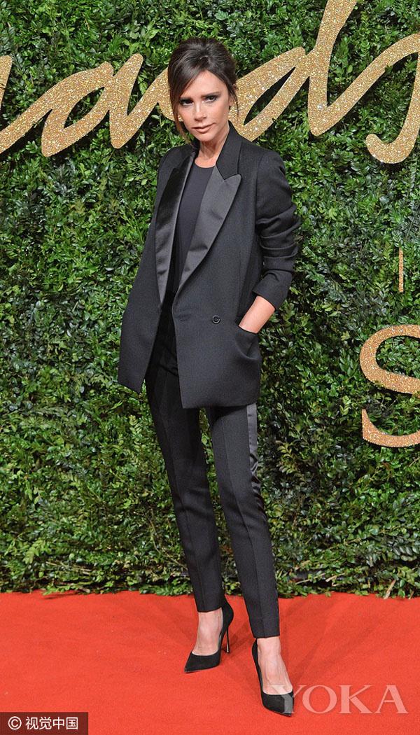 时髦Si典|解救冬日裤难症,万能烟管裤送你瘦美腿!