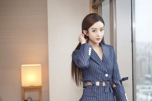 男明星在她面前弱爆了,赵丽颖才是霸道女总裁