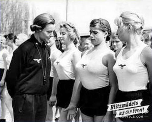 \ “胸大貌美”就得死,这个年仅20岁的女魔头嫉妒心是有多强!