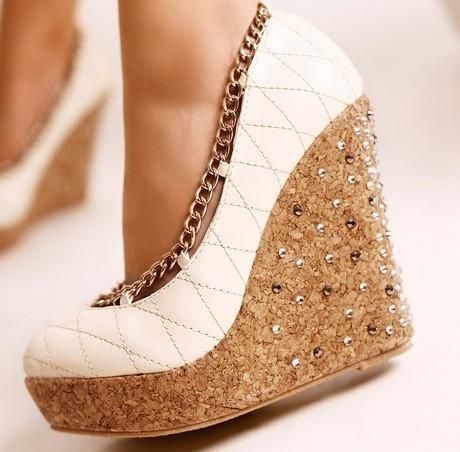 据说女生穿上这些是最让男士恶心的，看看你中了吗