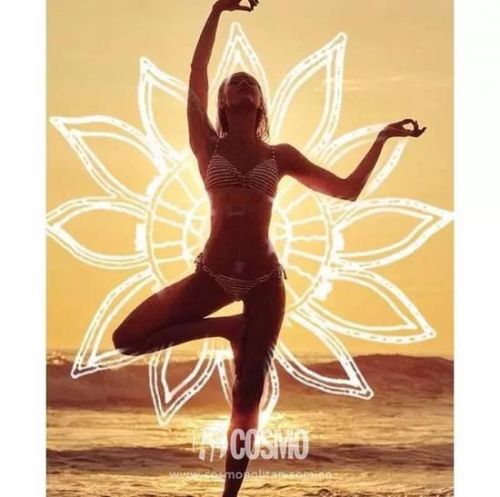 产后瘦腹有多难 维密天使糖糖是这样恢复身材的