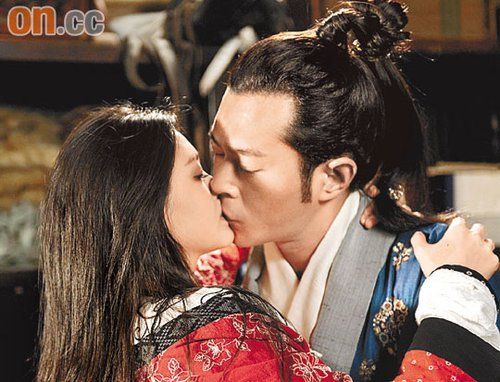 失踪人口大S产后开工，自嘲“脸僵”闹哪样？