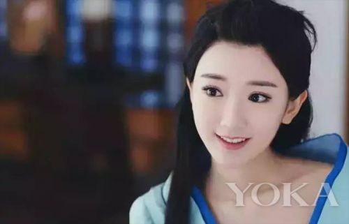 软萌妹子秒转腹黑女王？毛晓彤一部剧能换N种唇色！