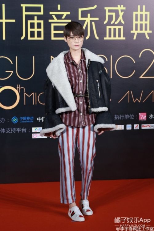 野蛮生长!细数那些只有李宇春才能Hold住的疯狂眼线