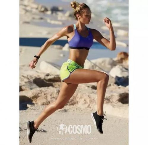 产后瘦腹有多难 维密天使糖糖是这样恢复身材的