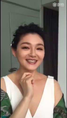 失踪人口大S产后开工，自嘲“脸僵”闹哪样？