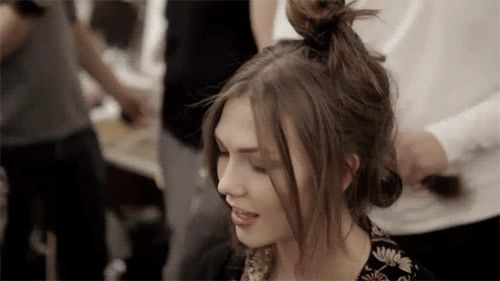 节食减肥痛苦还不管用 看看Karlie Kloss有什么好办法