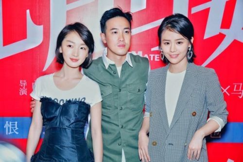 周冬雨马思纯变时尚新贵 时髦闺蜜装碾压众小花