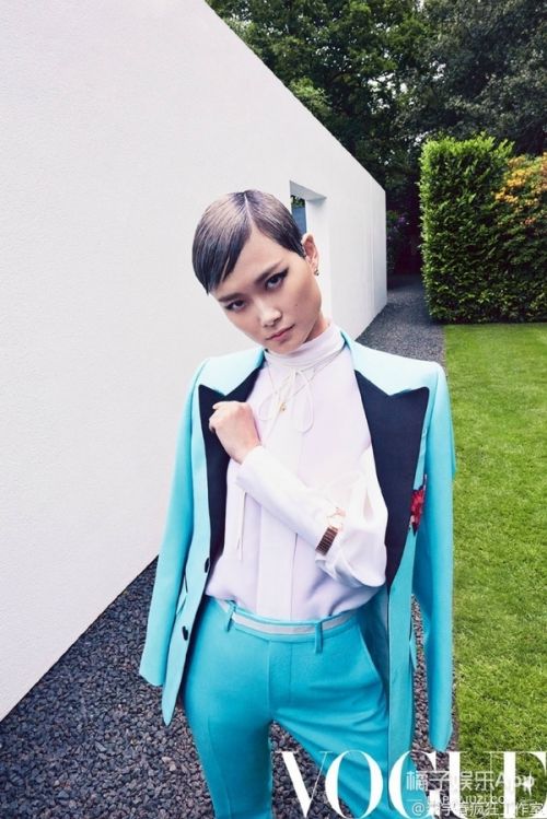 野蛮生长!细数那些只有李宇春才能Hold住的疯狂眼线