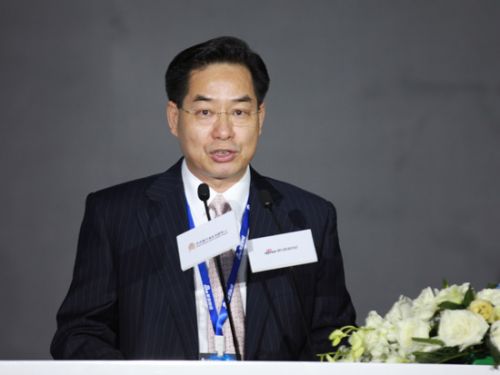 广发银行前董事长董建岳