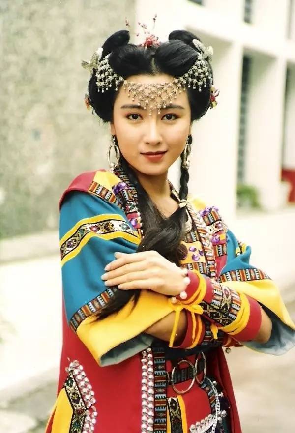 回看TVB时代,美人都长这样,她们有趣不做作!