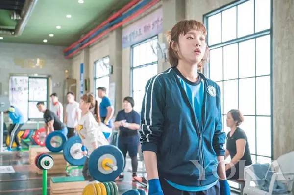 李圣经敢抢全智贤风头 新剧让我长草了一打运动裤