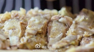 《舌尖2》端出“秘境”美食　美女比美食多