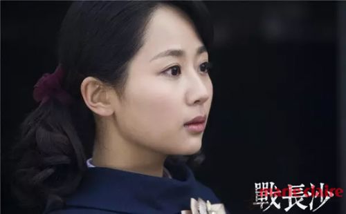 杨紫私教健身课程大公开 跟着学了一星期我也就瘦了十斤吧