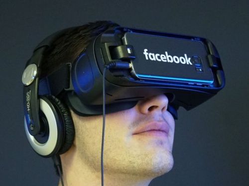 Facebook机场设VR体验店 少数观众眩晕