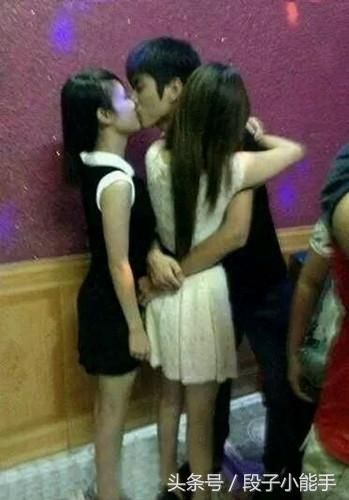 段子十条：医生让美女赶紧喝下葡萄酒