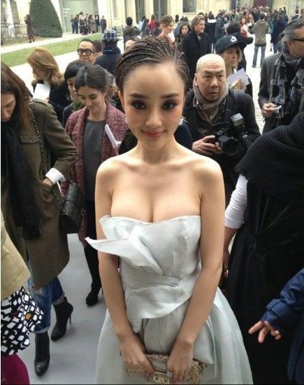 意想不到的好身材！女汉子萌妹子耍起性感简直要命