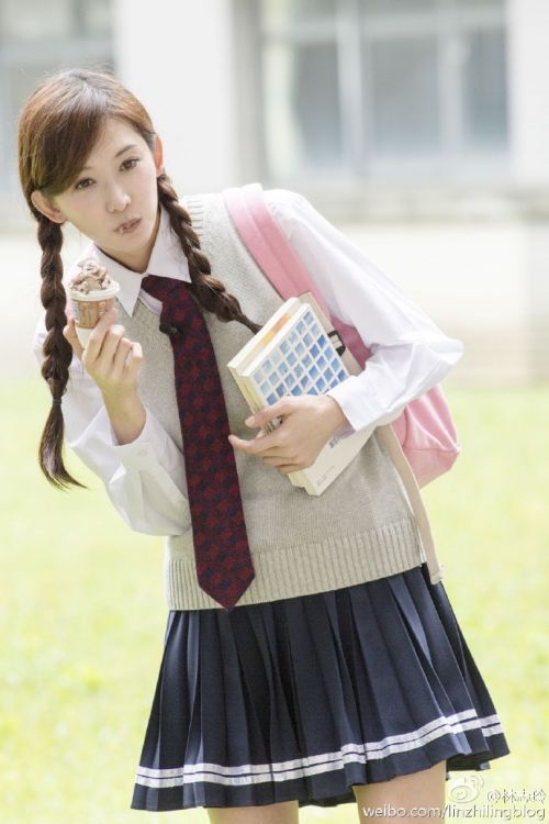 40+女星都开挂了嘛？少女发型毫无违和感！
