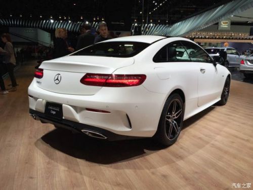 2017北美车展：梅赛德斯-奔驰E级Coupe