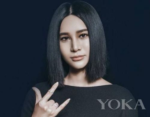 尚雯婕直播撞脸刘梓晨？ 原谅我真的不懂雷母的时尚
