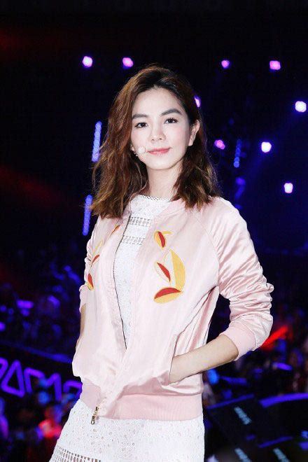 杨颖林心如“带球”忙工作 实力演绎越孕越美丽