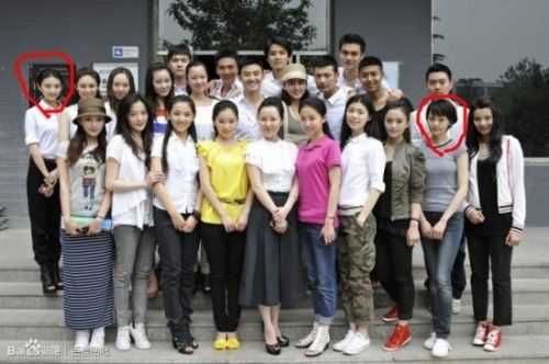 视后赵丽颖童年竟然长这样 女星毕业旧照大公开