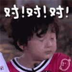 姚笛顶巨型头盔 子怡戴防毒面具 icon的防晒抗霾法