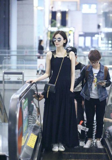 娜扎颜值演技都在线 所以滚蛋吧招黑体质！