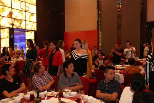 2016广州沙河服装电子商务峰会圆满落幕