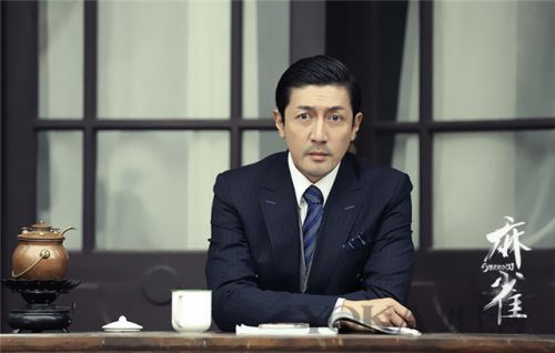 ​这哪是谍战片 分明在教你如何把西装穿出情调