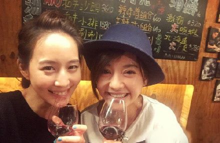 舒淇林心如素颜上热搜，娱乐圈中可能有真闺蜜吗？